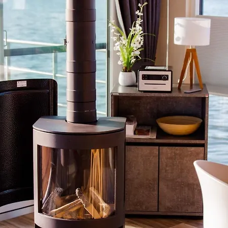 Hausboot Kranichnest