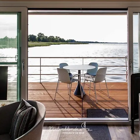 Tekne Hausboot Kranichnest *