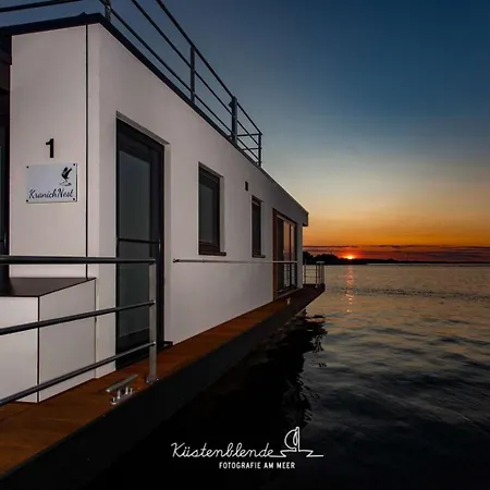 Hausboot Kranichnest *